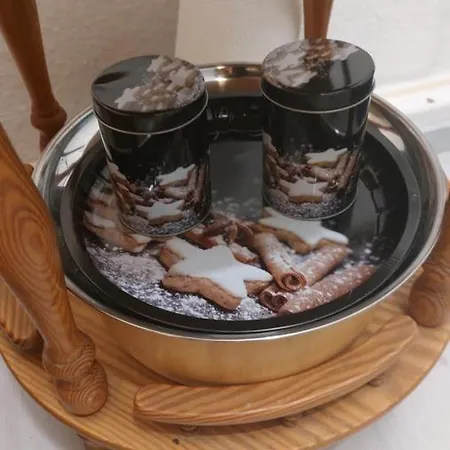 Ringo, Airport Pit Stop, Bahnhof Und Flughafen In Der Naehe Μπάντεν-Μπάντεν