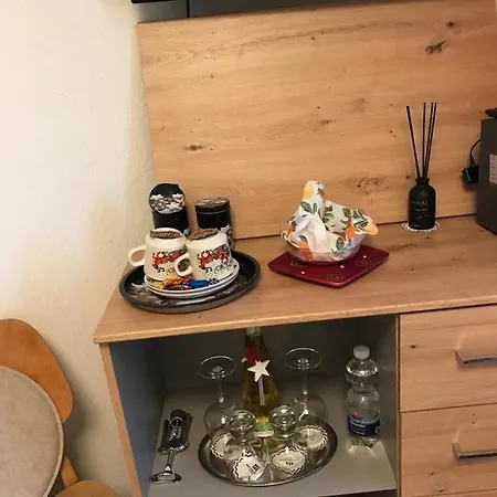 Pension Ringo, Bahnhof Und Airport In Der Naehe, Monteur Und Handwerker Wohnung