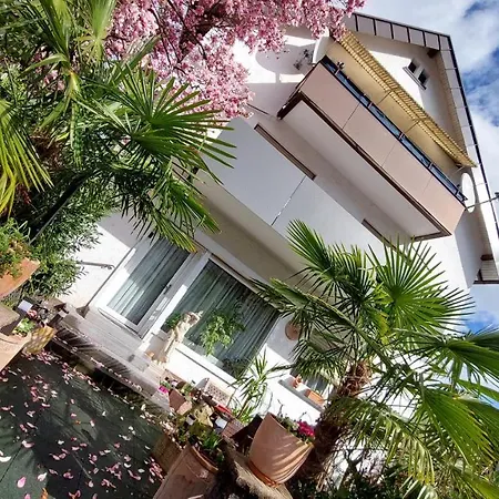 Apartamento Ringo, Airport Pit Stop, Bahnhof Und Flughafen In Der Naehe Baden-Baden