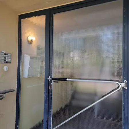 Apartamento Ringo, Airport Pit Stop, Bahnhof Und Flughafen In Der Naehe