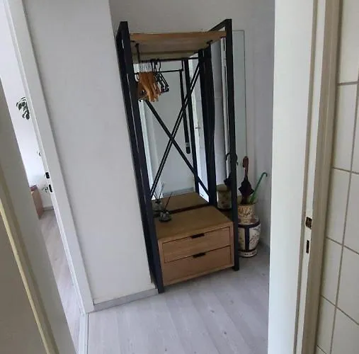 Ringo, Airport Pit Stop, Bahnhof Und Flughafen In Der Naehe Apartament