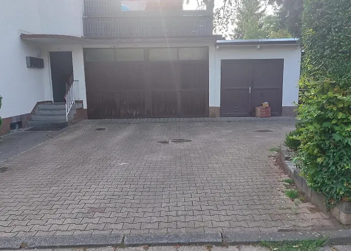 Apartament Ringo, Airport Pit Stop, Bahnhof Und Flughafen In Der Naehe